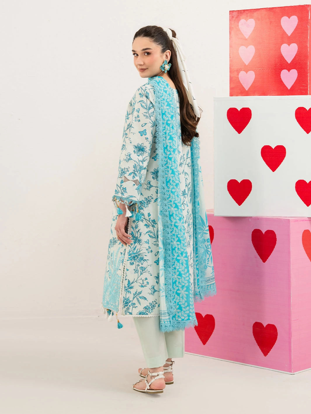 Annaya by Mahnur | Embroidered Lawn Unstitched 3-Piece Suit A-014