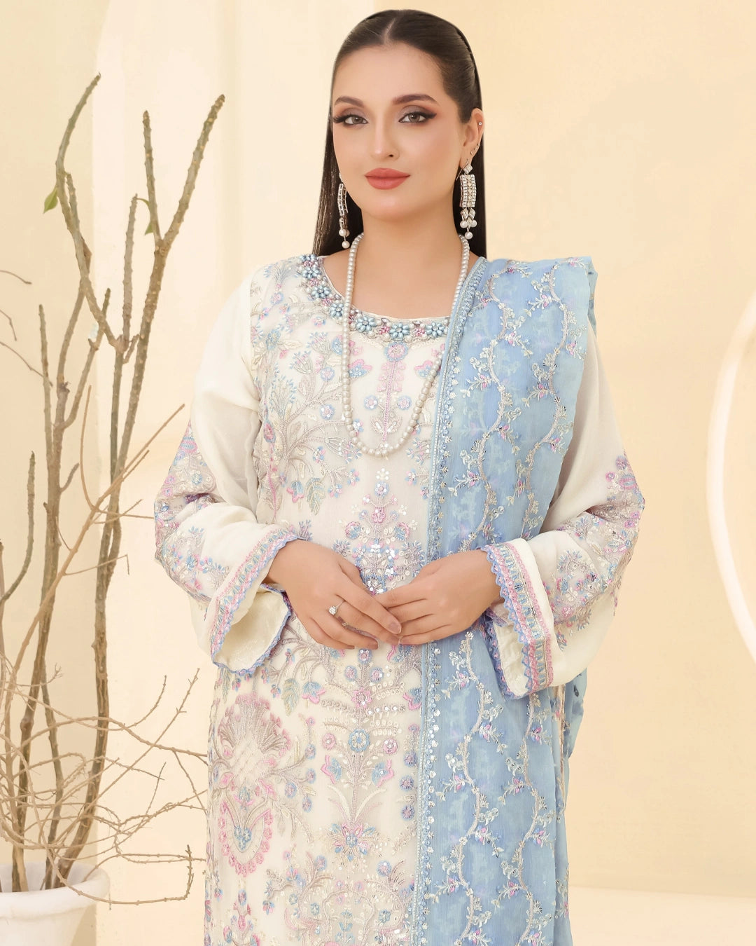 Tawakkal Embroidered Bamber Chiffon Suit With La Bella Viscose Jacquard Trouser D-004