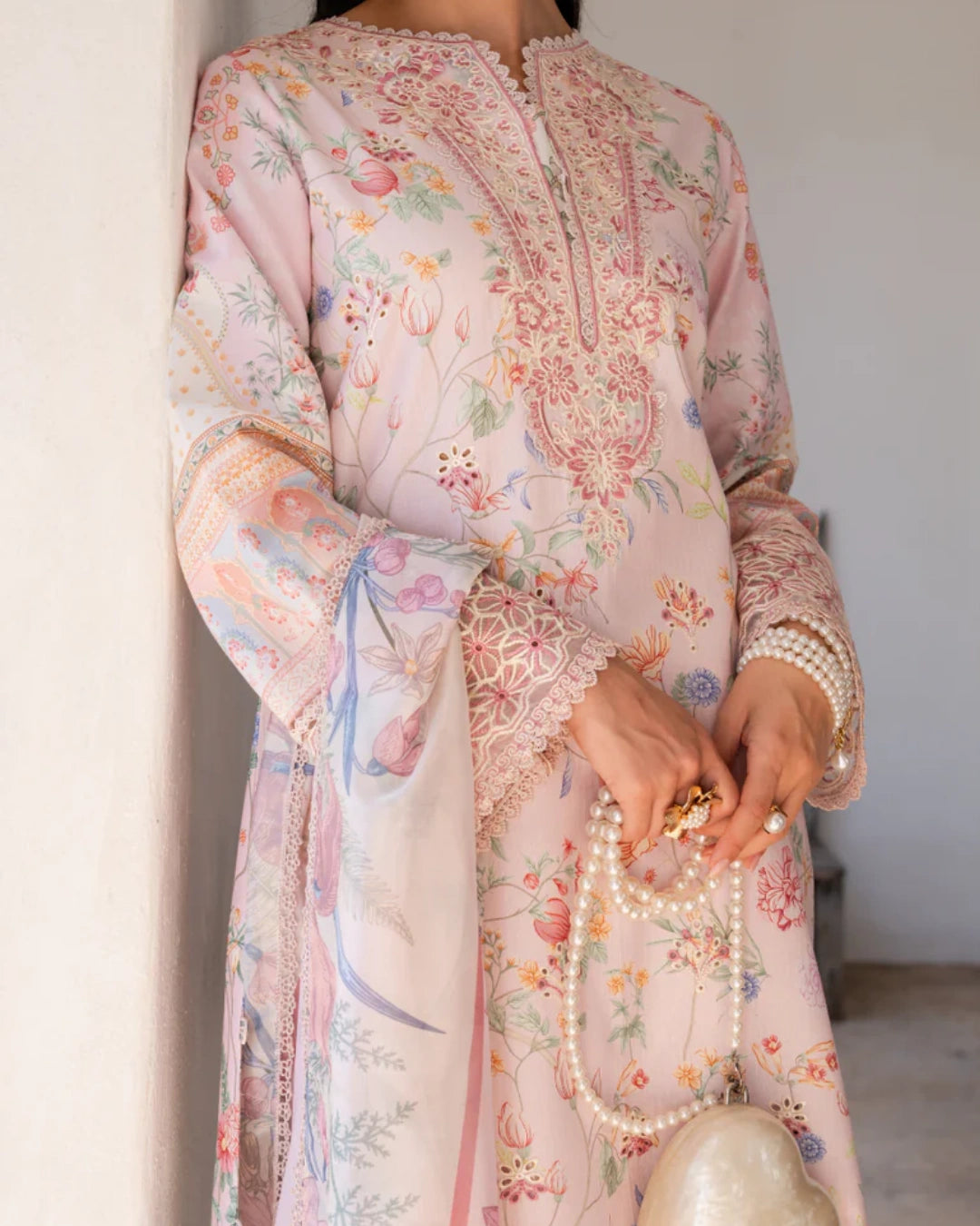 Aabyaan Shezlin Chikankari Lawn 2026 – Embroidered 3 Piece Suit (Unstitched) AZ-04
