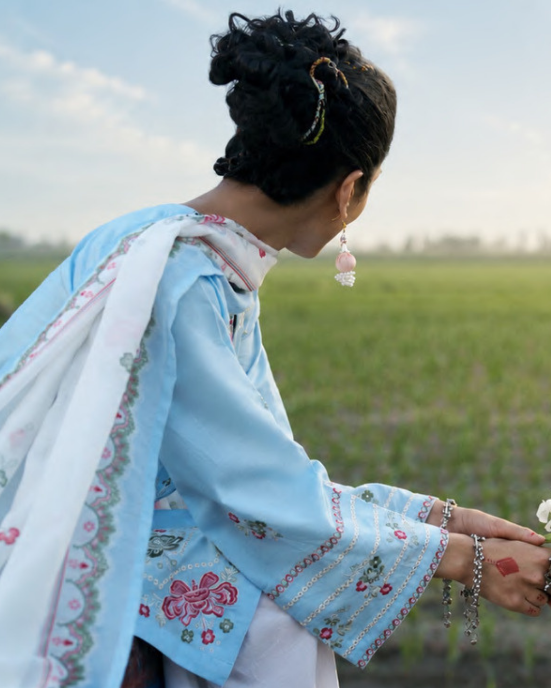 Casualite - Embroidered Lawn Stitched 3 Piece Suit (CLOUDVEIL)
