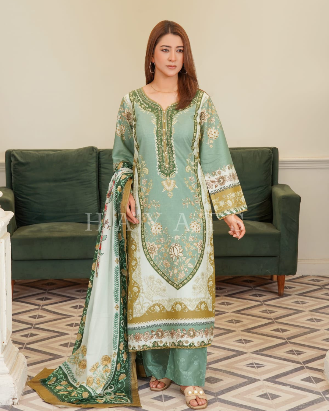 Hayat Luxury Printed 3 Piece Stitched Suit