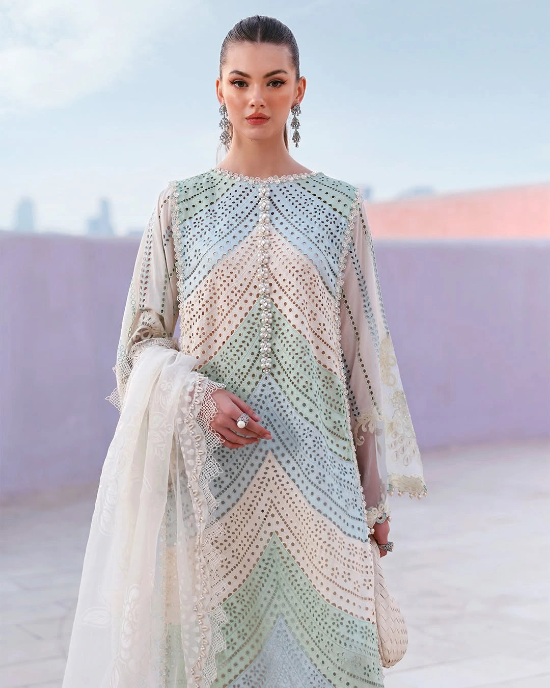 MARIA B LUXURY 3 Piece Embroidered Lawn Suit (Unstitched)