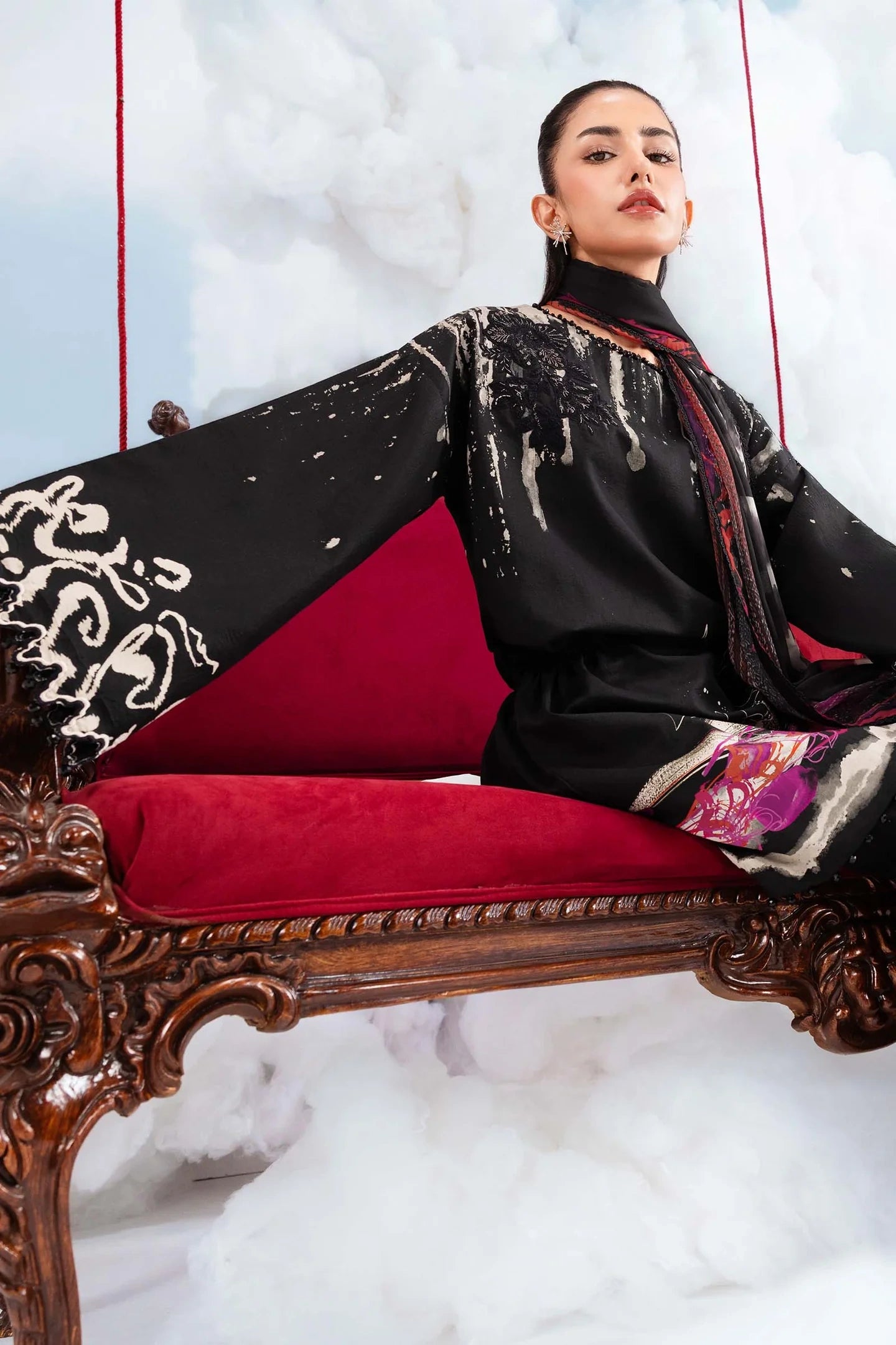MariaB MBasics-Embroidered Lawn 3 Piece Unstitched Suit with Chiffon Dupatta (D06A)