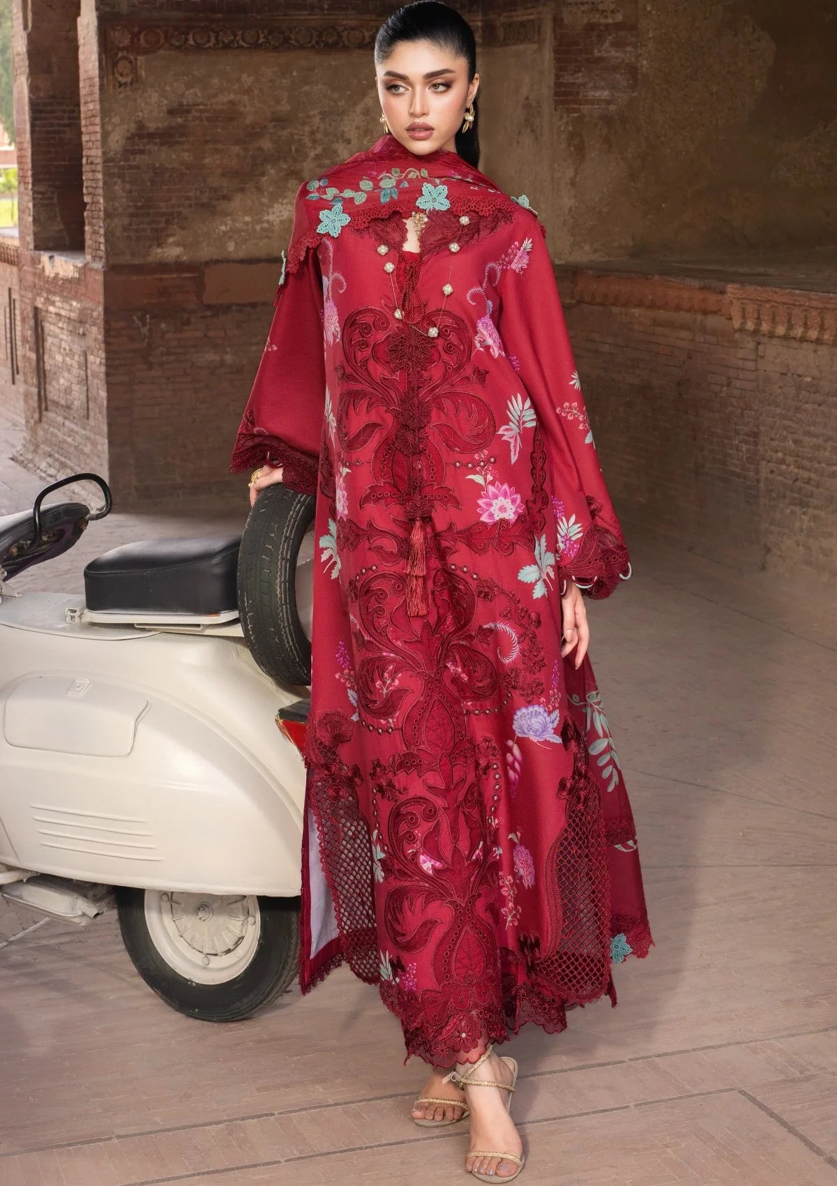 Saira Shakira by Bloom Unstitched Suite Lawn 26 (ZELIE 4-B)