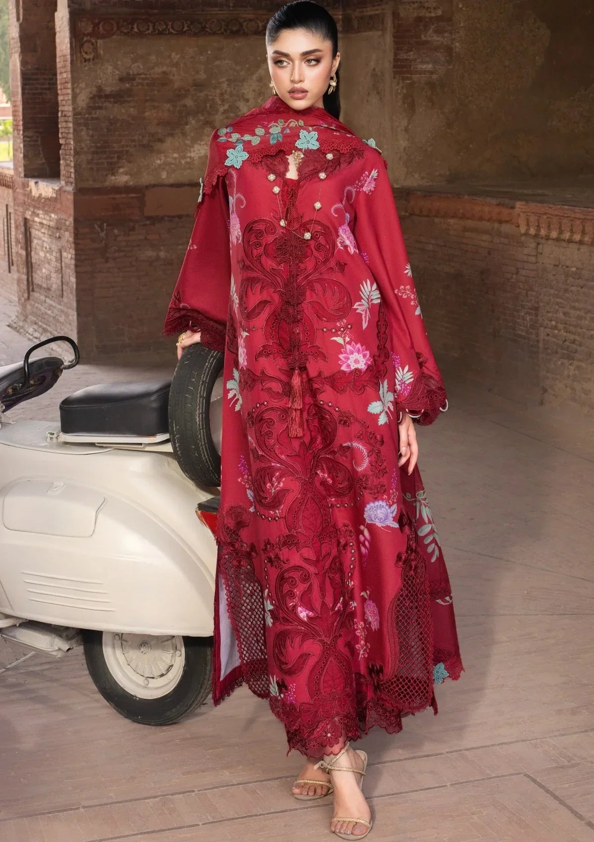 Saira Shakira by Bloom Unstitched Suite Lawn 26 (ZELIE 4-B)