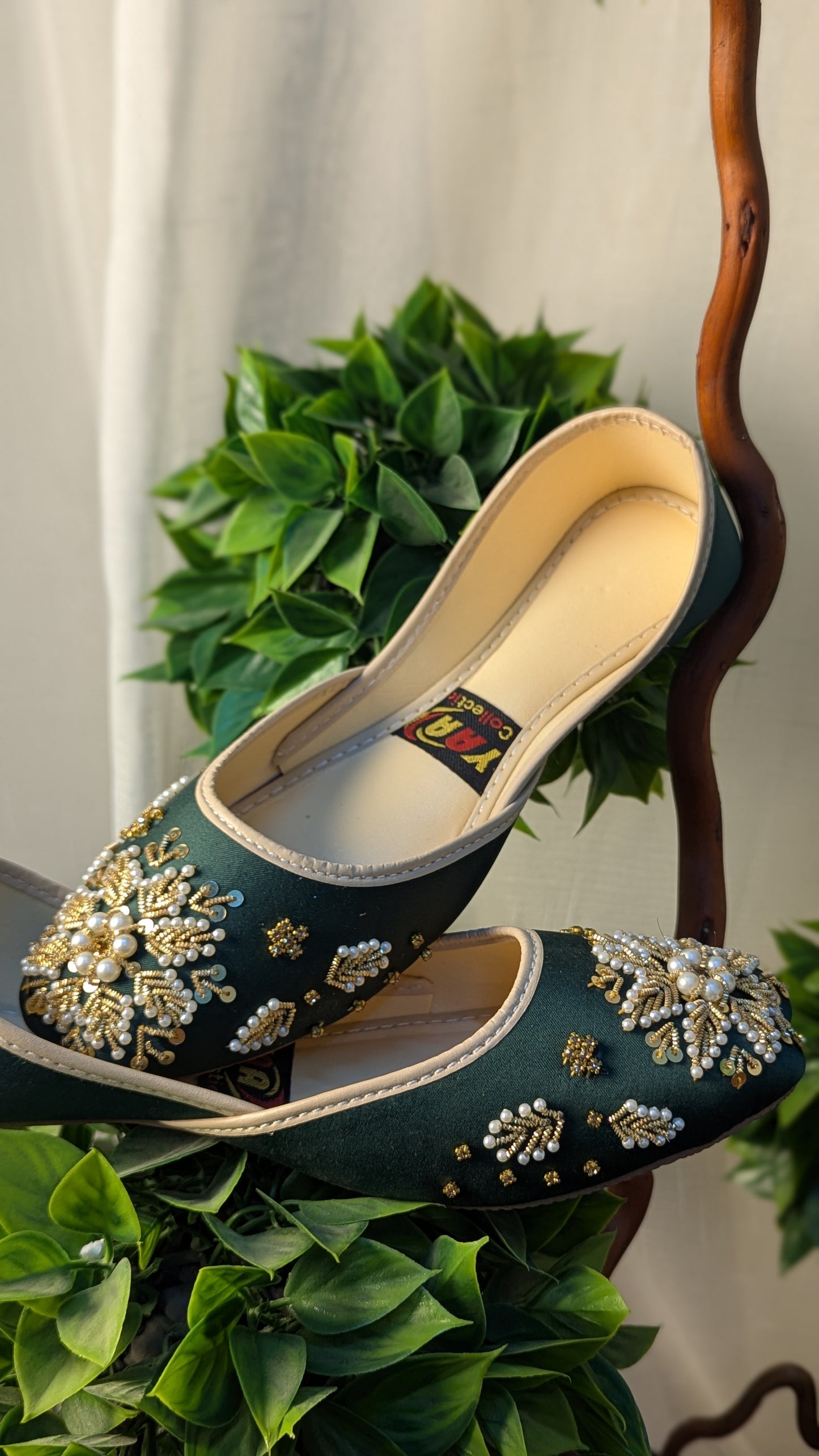 Ladies Fancy Khussa K/18