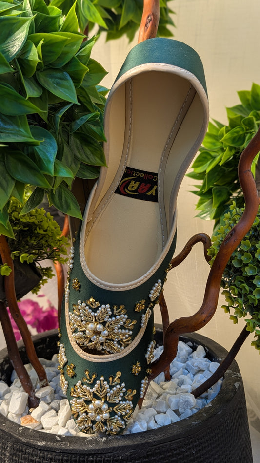 Ladies Fancy Khussa K/18