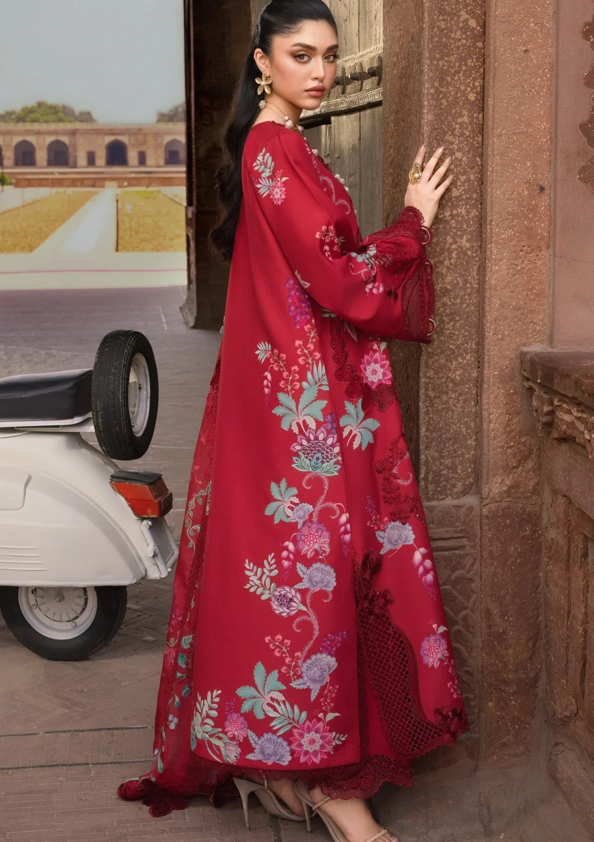 Saira Shakira by Bloom Unstitched Suite Lawn 26 (ZELIE 4-B)