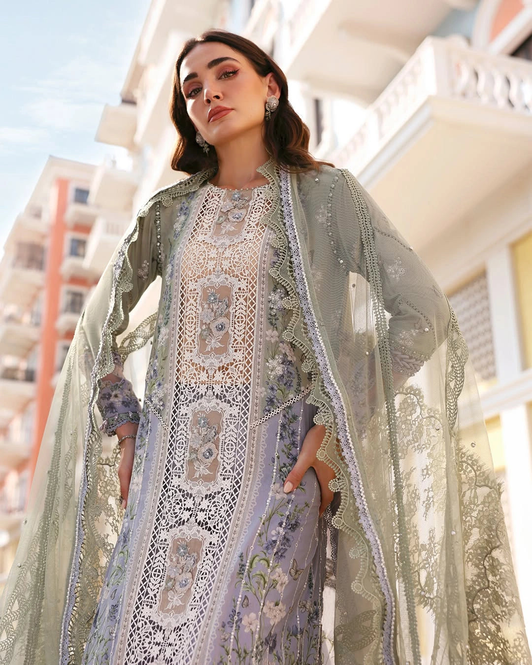 MARIA B LUXURY 3 Piece Embroidered Lawn Suit (Unstitched)