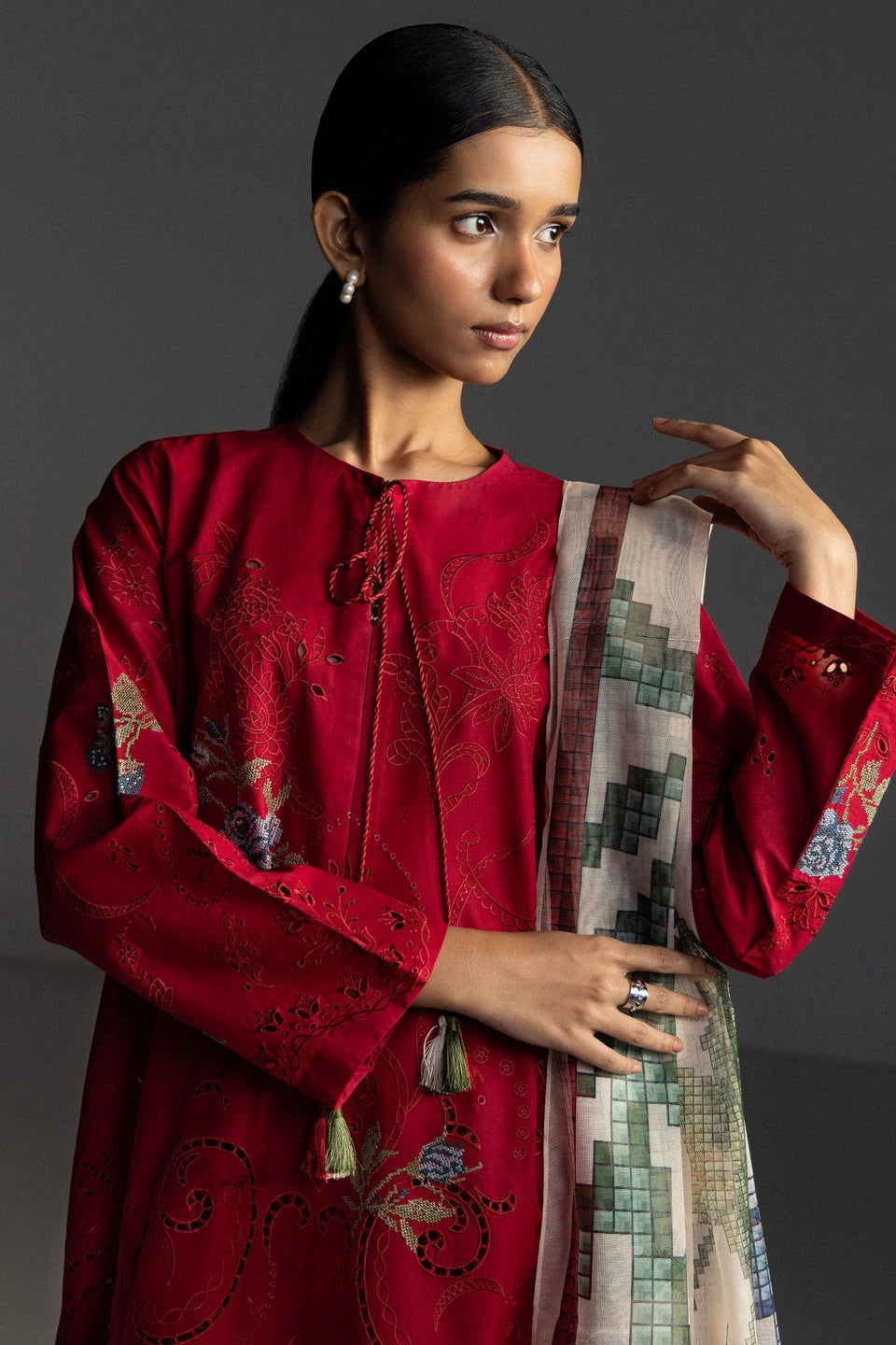 Coco By Zara Shahjahan Lawn 2026 – 3-Piece Embroidered Lawn Suit (SUNE-10A)
