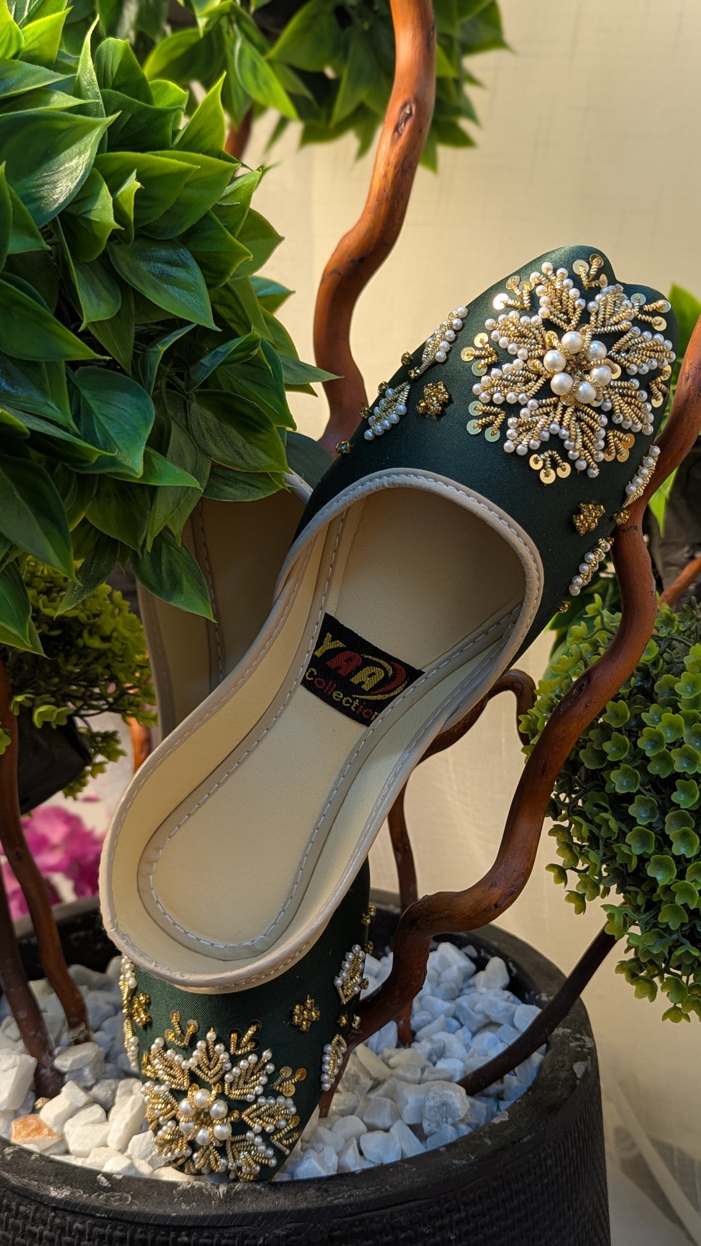 Ladies Fancy Khussa K/18