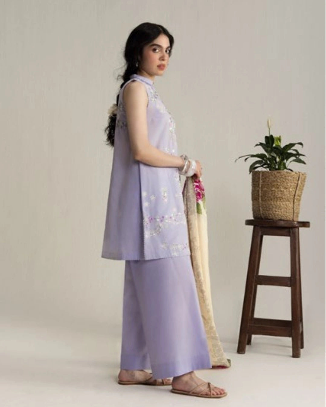 Coco By Zara Shahjahan Embroidered Lawn 3-Piece Unstitched Suit (Yura-3B)