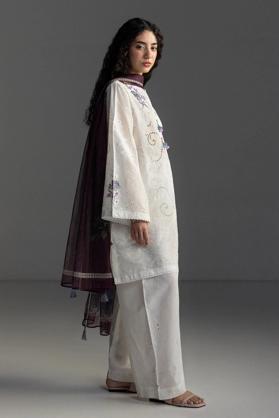 Coco By Zara Shahjahan Lawn 2026 – 3-Piece Embroidered Lawn Suit (SUNE-10B)