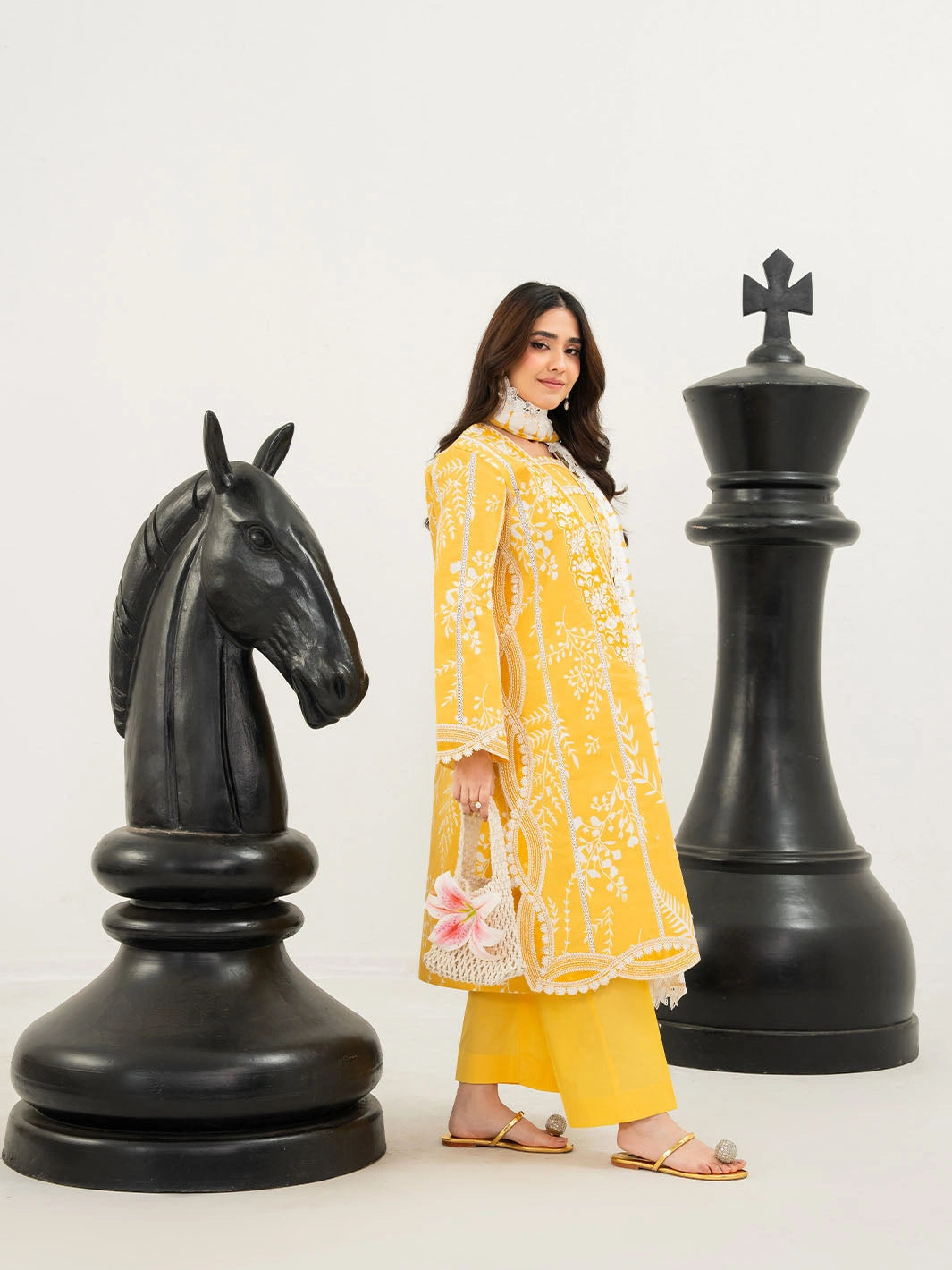 Annaya by Mahnur | Embroidered Lawn Unstitched 3-Piece Suit A-019