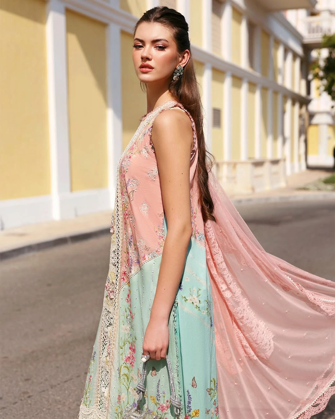 MARIA B LUXURY 3 Piece Embroidered Lawn Suit (Unstitched)
