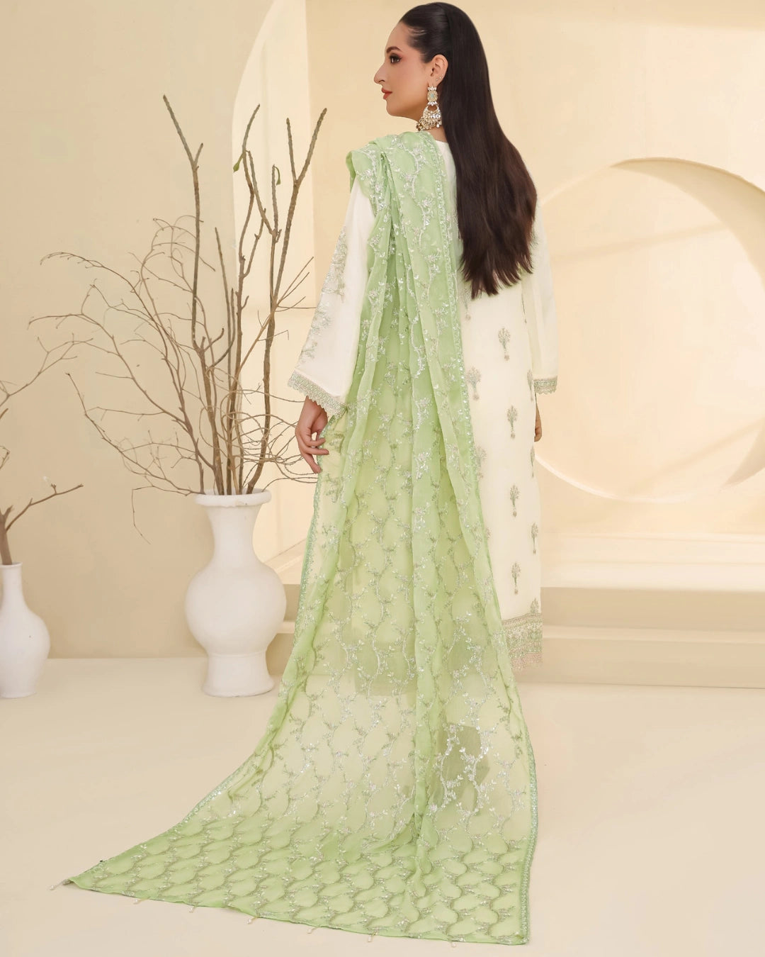 Embroidered Bamber Chiffon Suit With La Bella Viscose Jacquard Trouser D-005