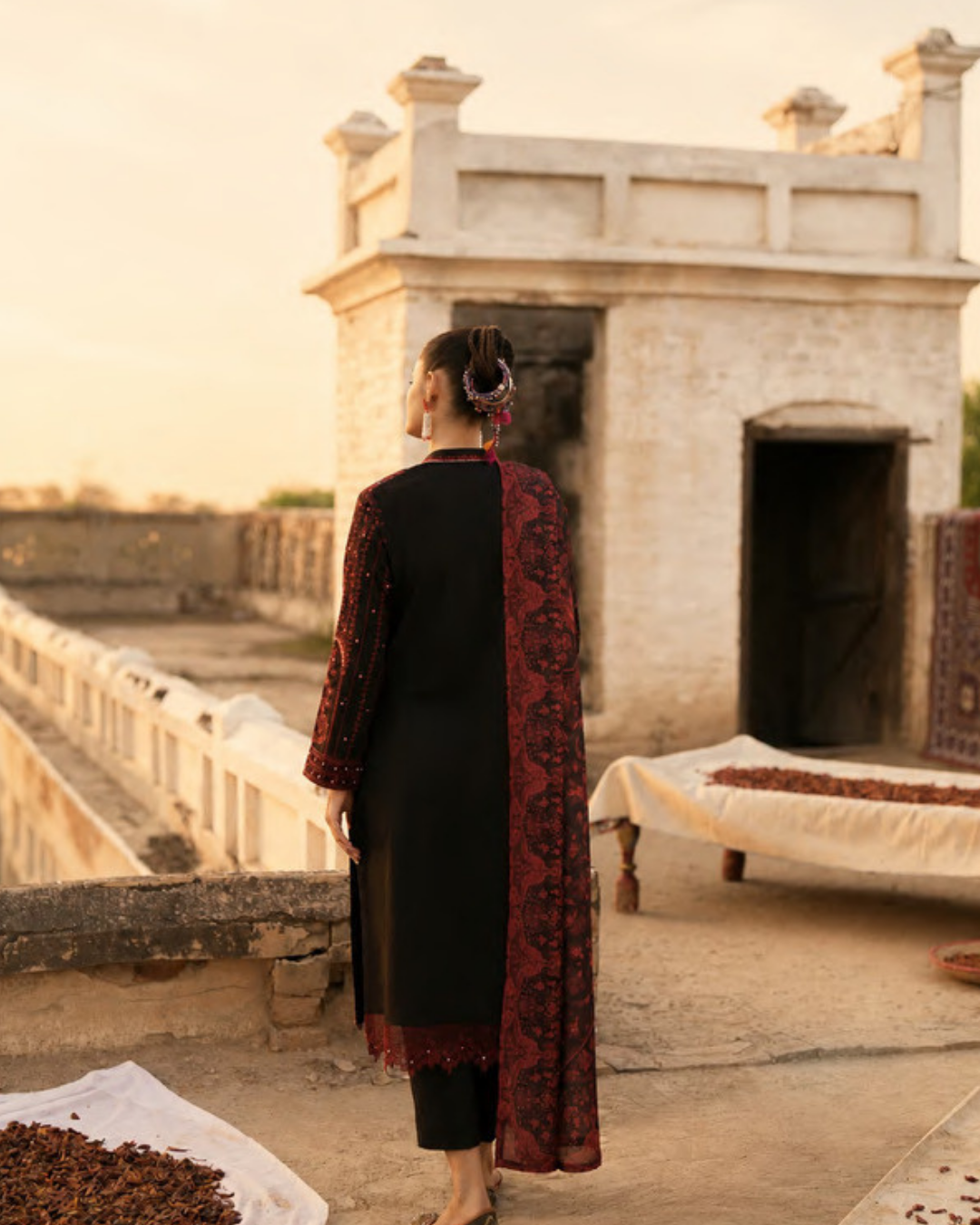 Casualite - Embroidered Lawn Stitched 3 Piece Suit (AUREVINE)
