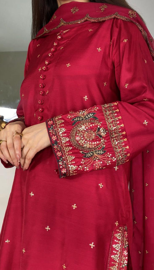 Amna Khurram – Premium Viscose Embroidered 3 Piece Suit with Chiffon Dupatta