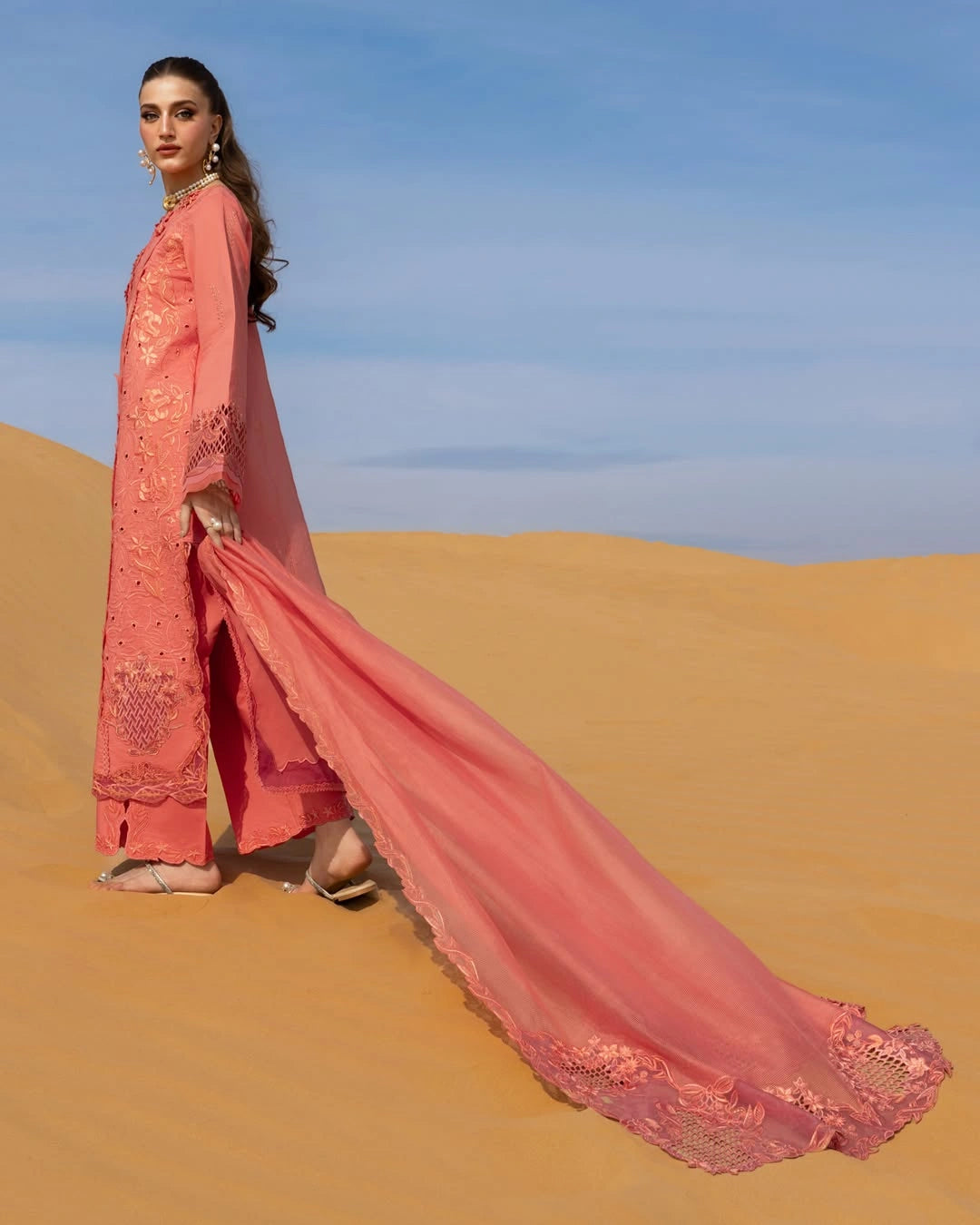 Rang Rasiya Premium Collection – Elnaz | Luxury Embroidered Lawn 3-Piece Suit