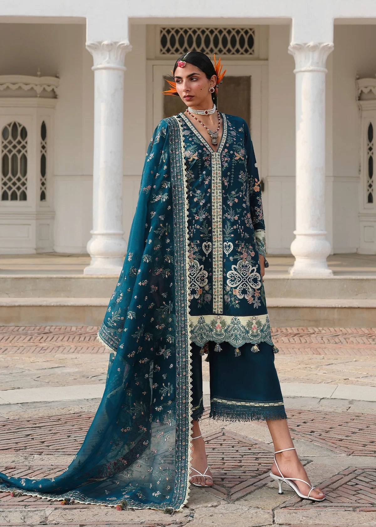 Hussain Rehar Luxury Lawn by Azraq – 3 Piece Unstitched Suit