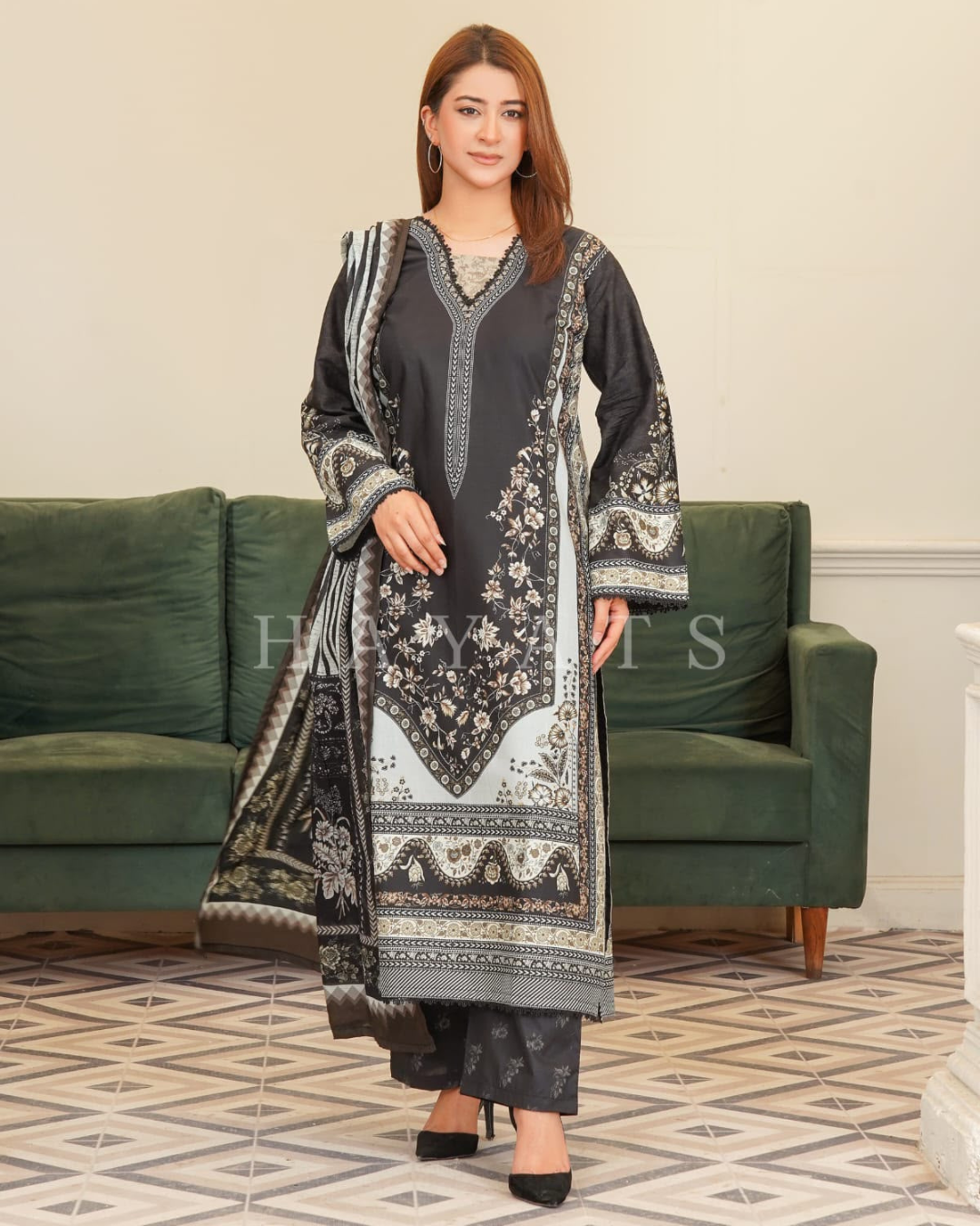 Hayat Luxury Printed 3 Piece Stitched Suit