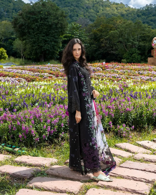 Garden Lullaby – Chikan Embroidered Lawn with Chiffon Dupatta