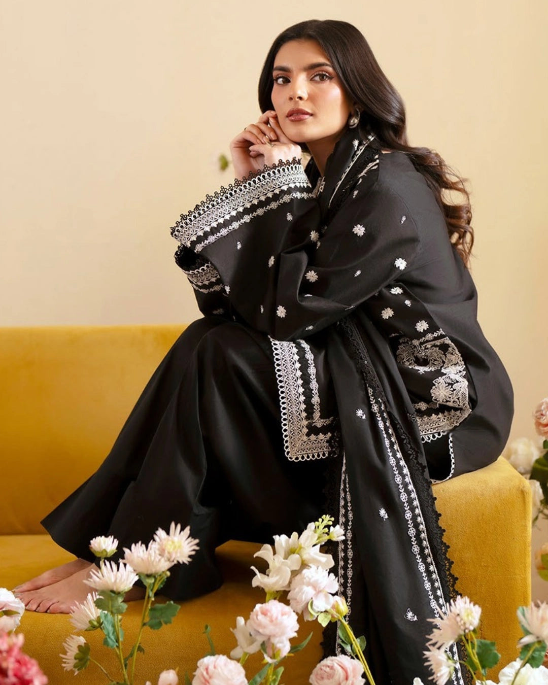 Ember lawn 26 by mahnur stitched (EM-006)