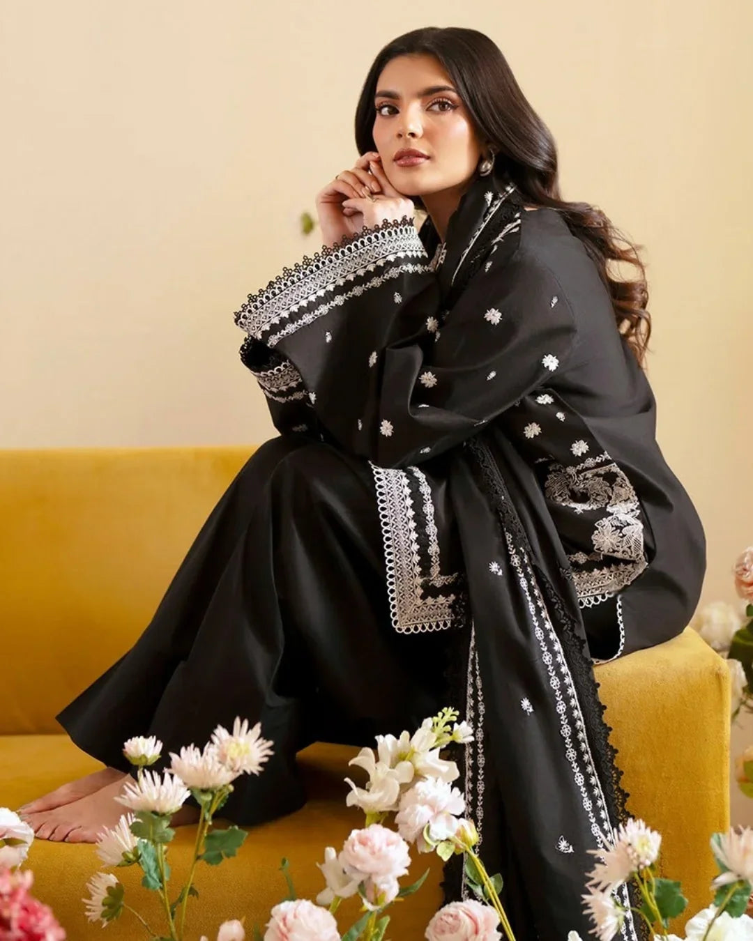 Ember lawn 26 by mahnur stitched (EM-006)
