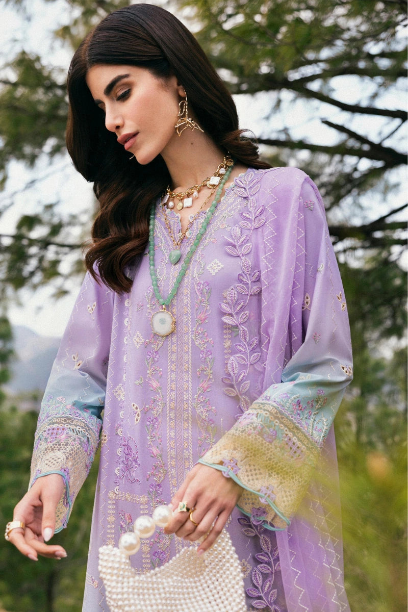 Qalamkar Qlinekari Inlays – Chikankari Embroidered Lawn Ready to Wear (DC #05)