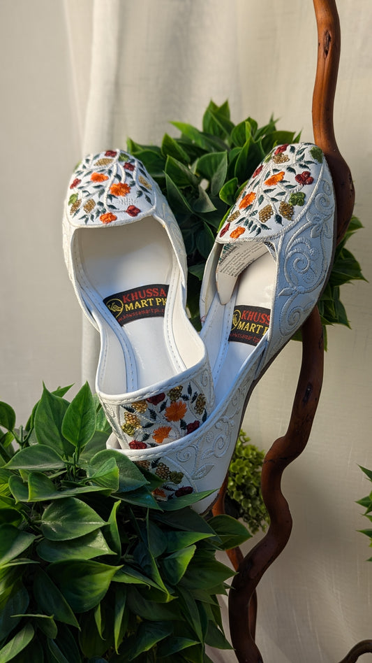 Ladies Fancy Khussa K/22