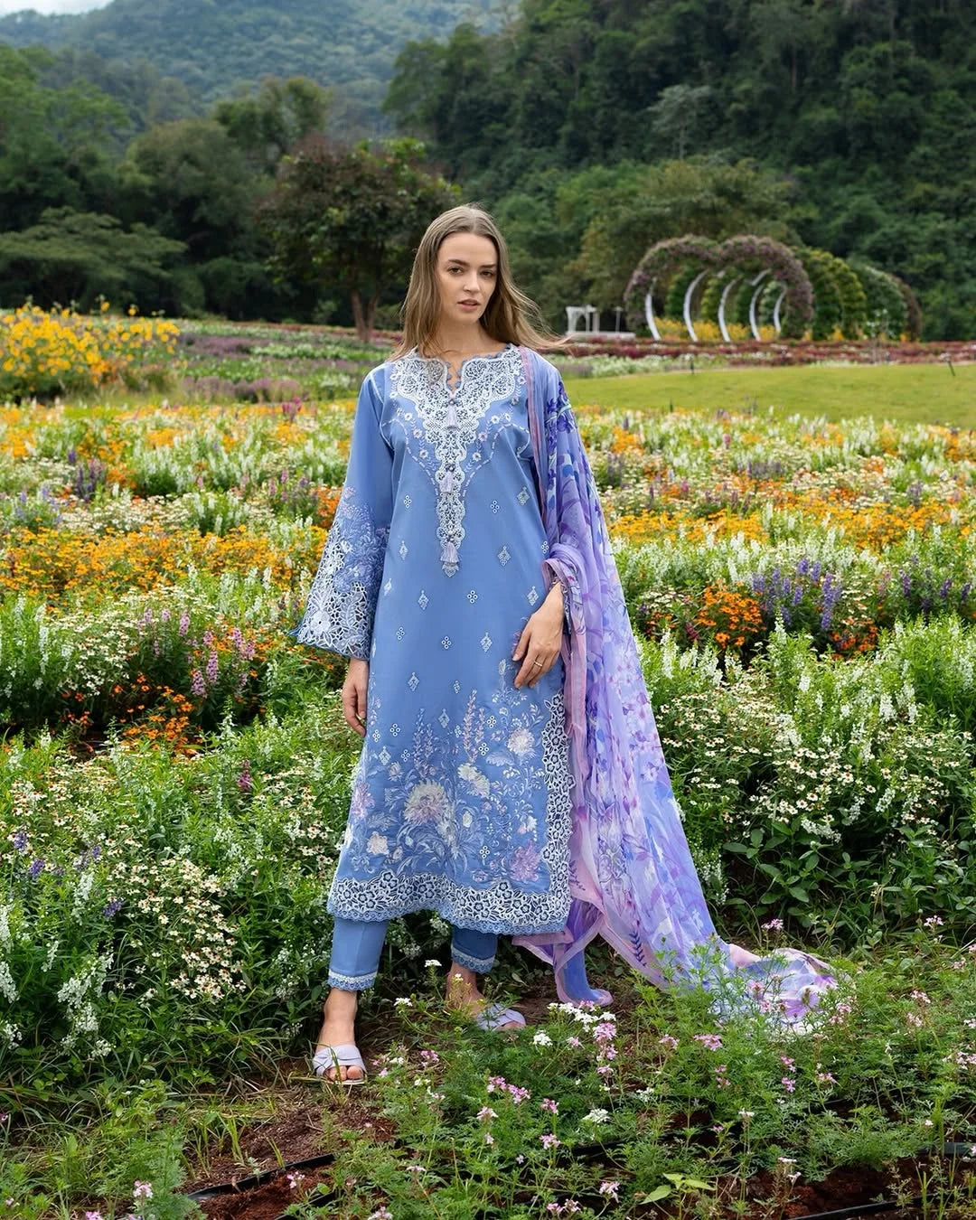 Azure Bloom – Chikan Embroidered Lawn with Chiffon Dupatta