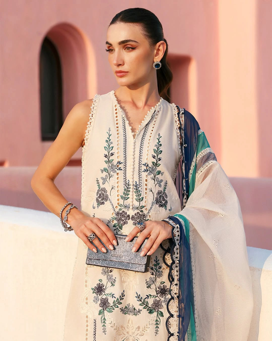 MARIA B LUXURY 3 Piece Embroidered Lawn Suit (Unstitched)