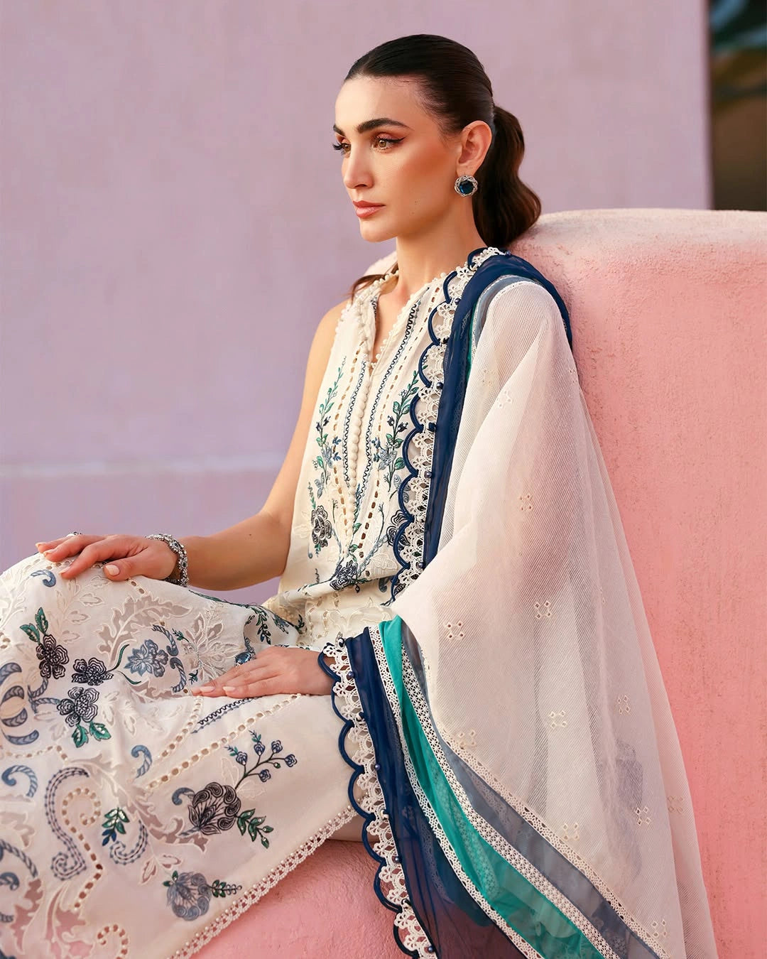 MARIA B LUXURY 3 Piece Embroidered Lawn Suit (Unstitched)