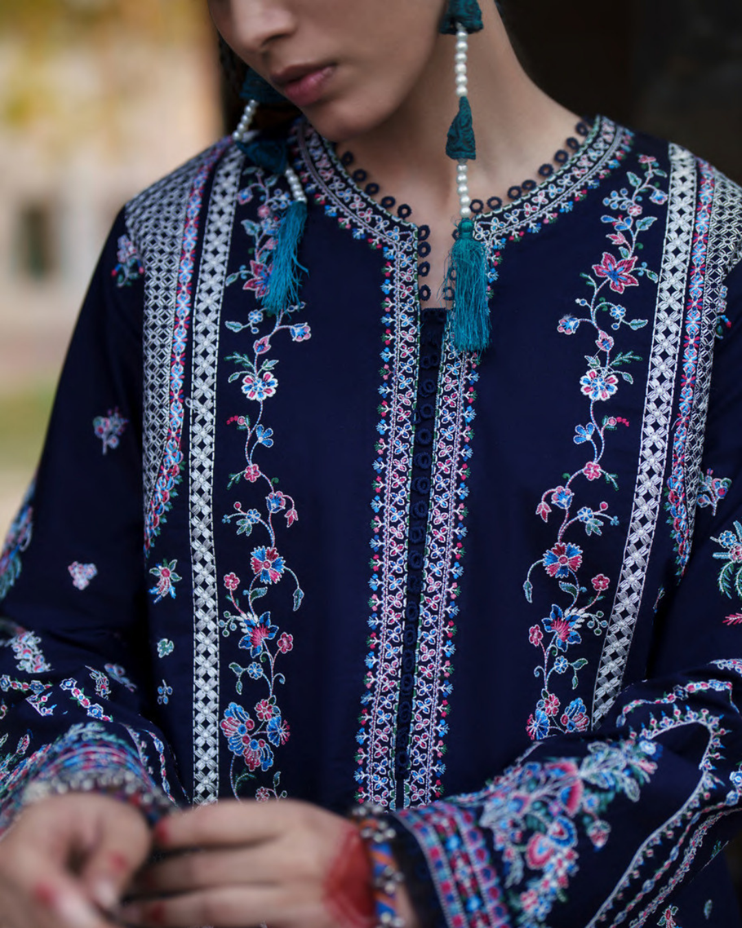 Casualite - Embroidered Lawn Stitched 3 Piece Suit (NOCTELLE)