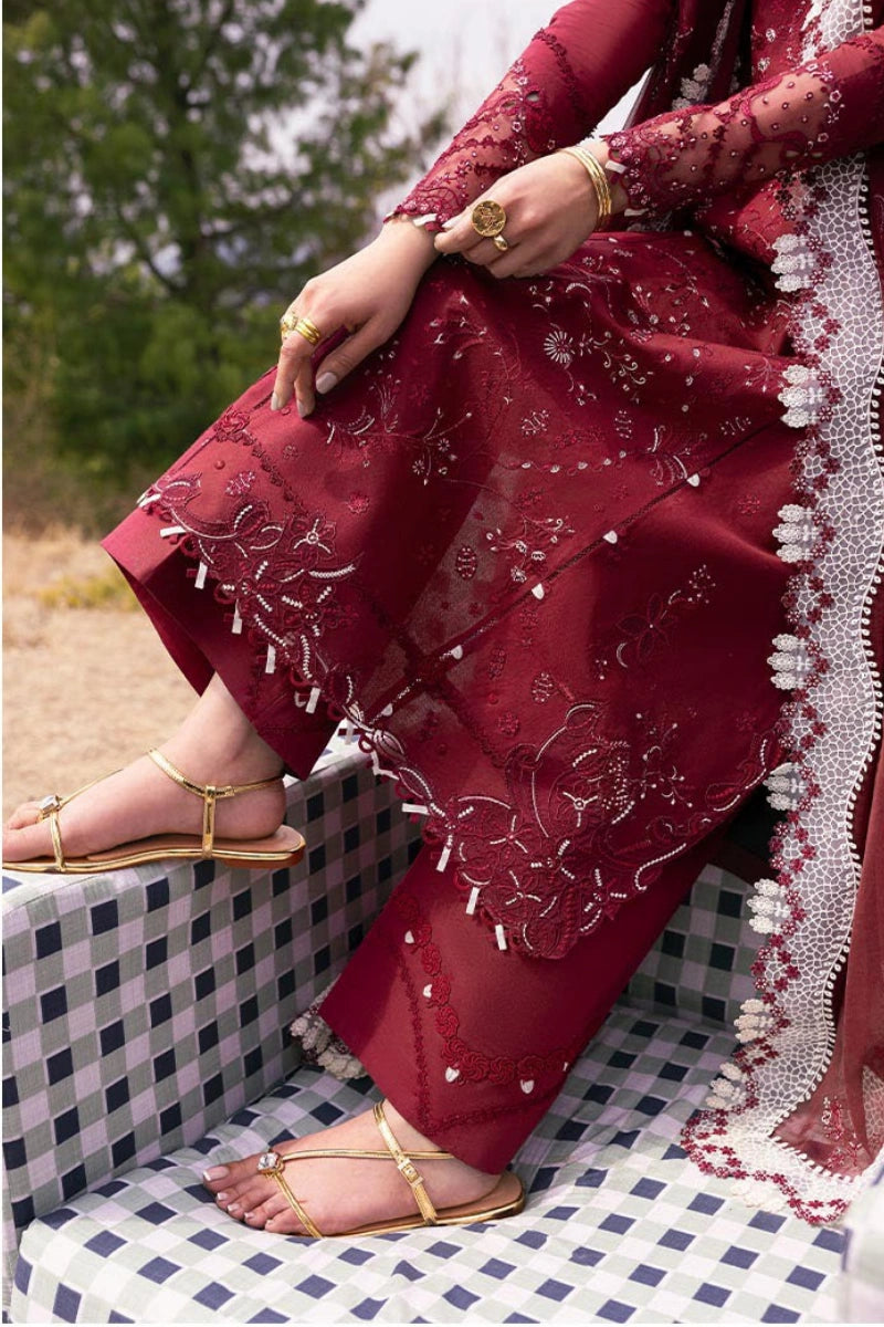 Qalamkar Qlinekari Inlays – Chikankari Embroidered Lawn Ready to Wear (DC #06)