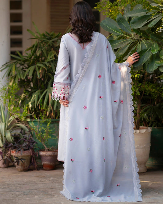 Ember lawn 26 by mahnur EM-008 |Unstitched|