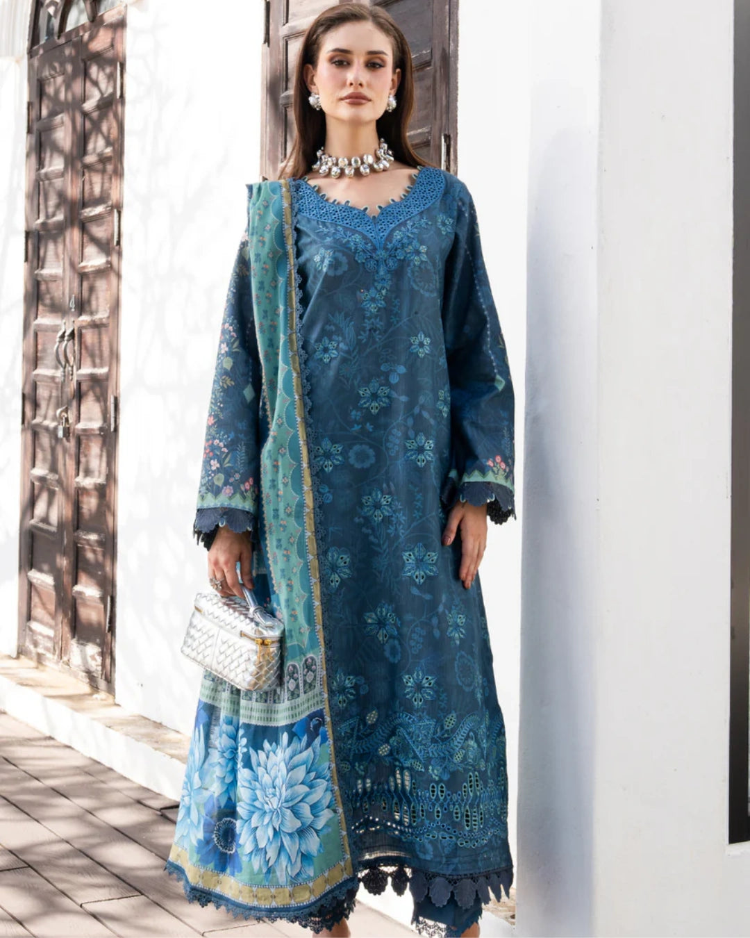 Aabyaan Shezlin Chikankari Lawn 2026 – Embroidered 3 Piece Suit (Unstitched) AZ-08