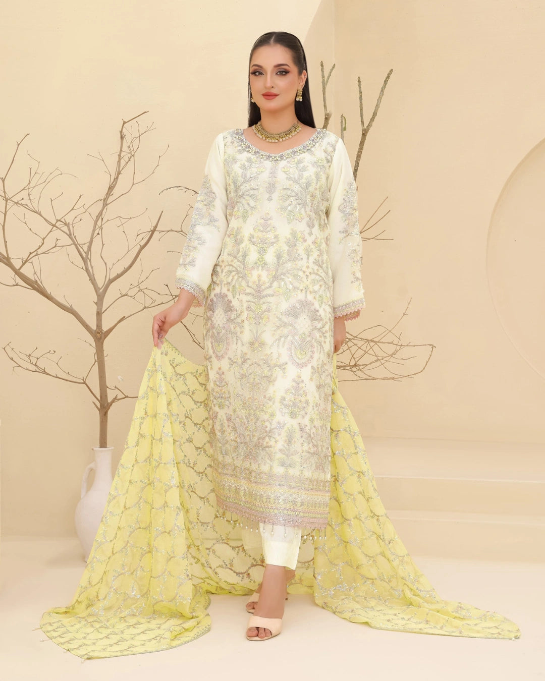 Tawakkal Embroidered Bamber Chiffon Suit With La Bella Viscose Jacquard Trouser D-001