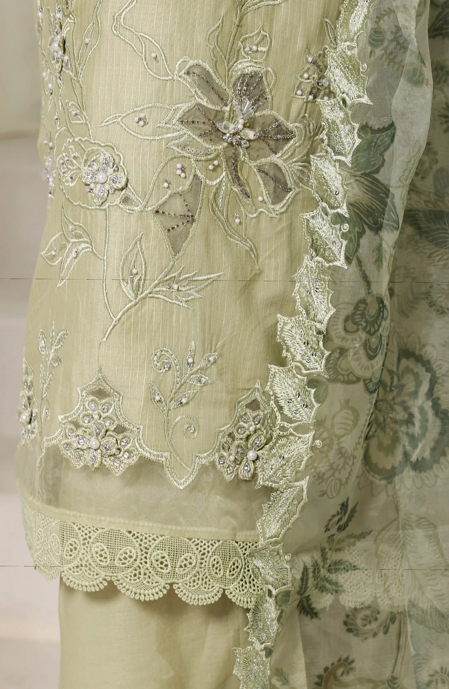 Sadabahar Luxury Embroidered Stitched 3-Piece Suit – D-02 | Festive Collection