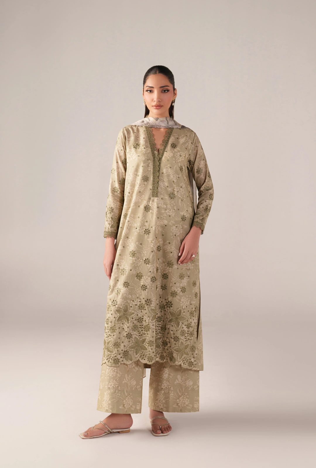 IZNIK Luxury Lawn Collection – SS-02 | Pistachio Green 3-Piece Set