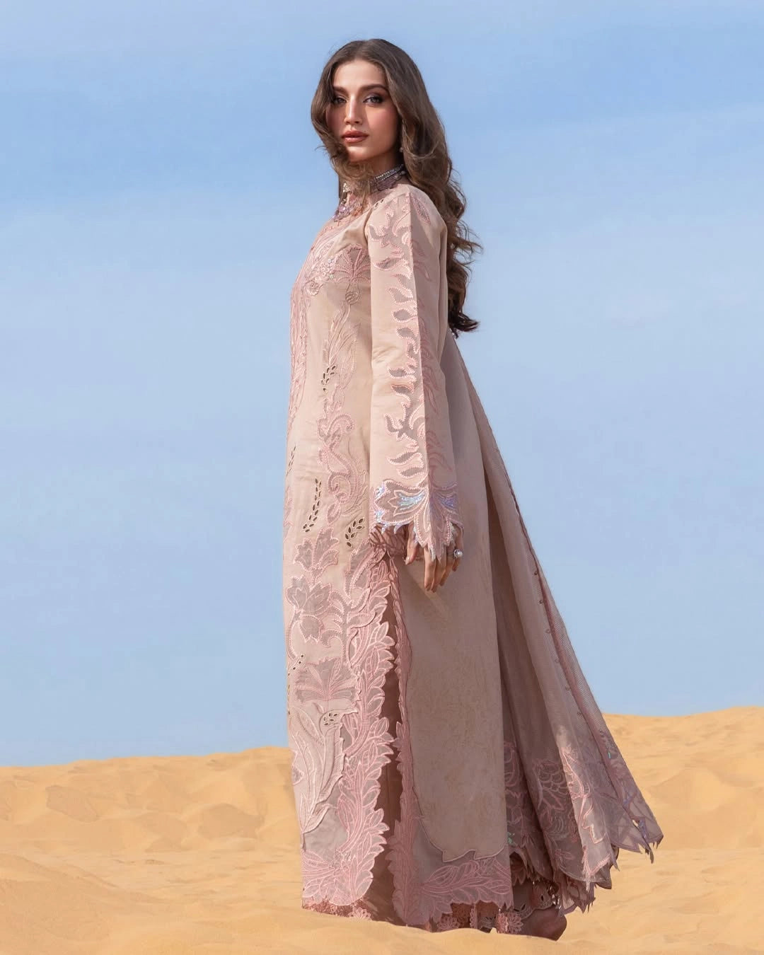 Rang Rasiya – Elaheh | Premium Embroidered Lawn 3-Piece Suit