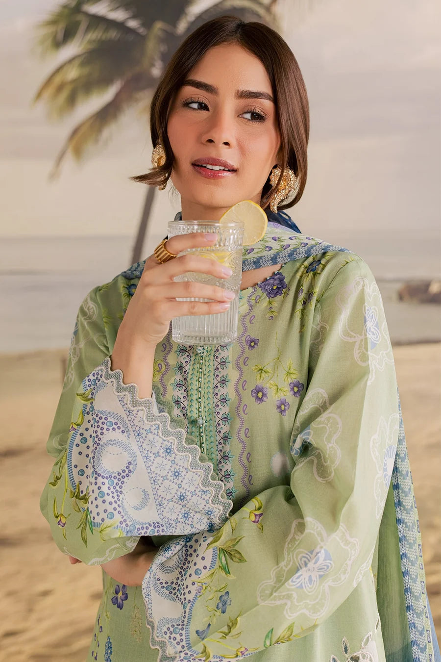 Nureh Embroidered & Printed Lawn paired Stitched 3 Piece Suit (NP-806)
