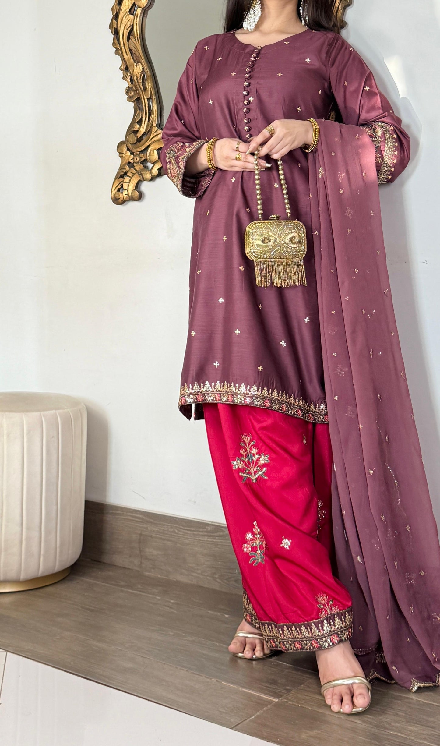 Amna Khurram – Premium Viscose Embroidered 3 Piece Suit with Chiffon Dupatta