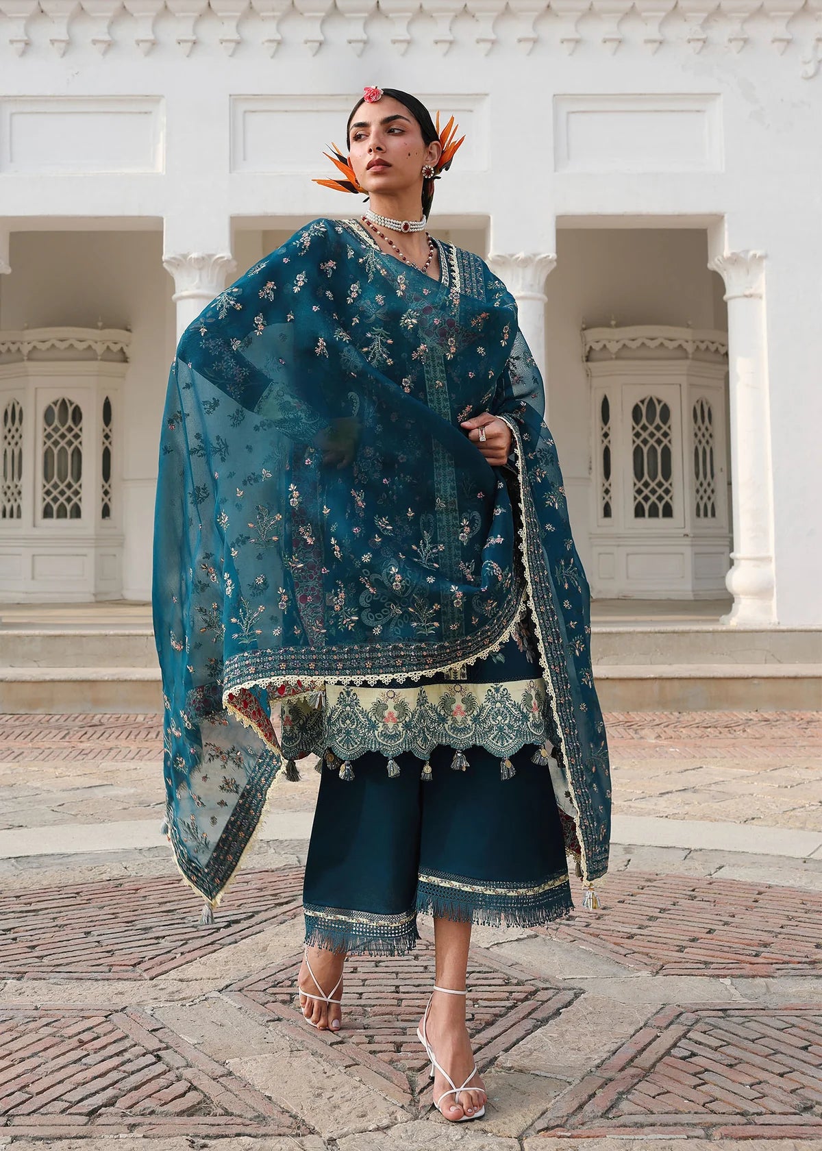 Hussain Rehar Luxury Lawn by Azraq – 3 Piece Unstitched Suit
