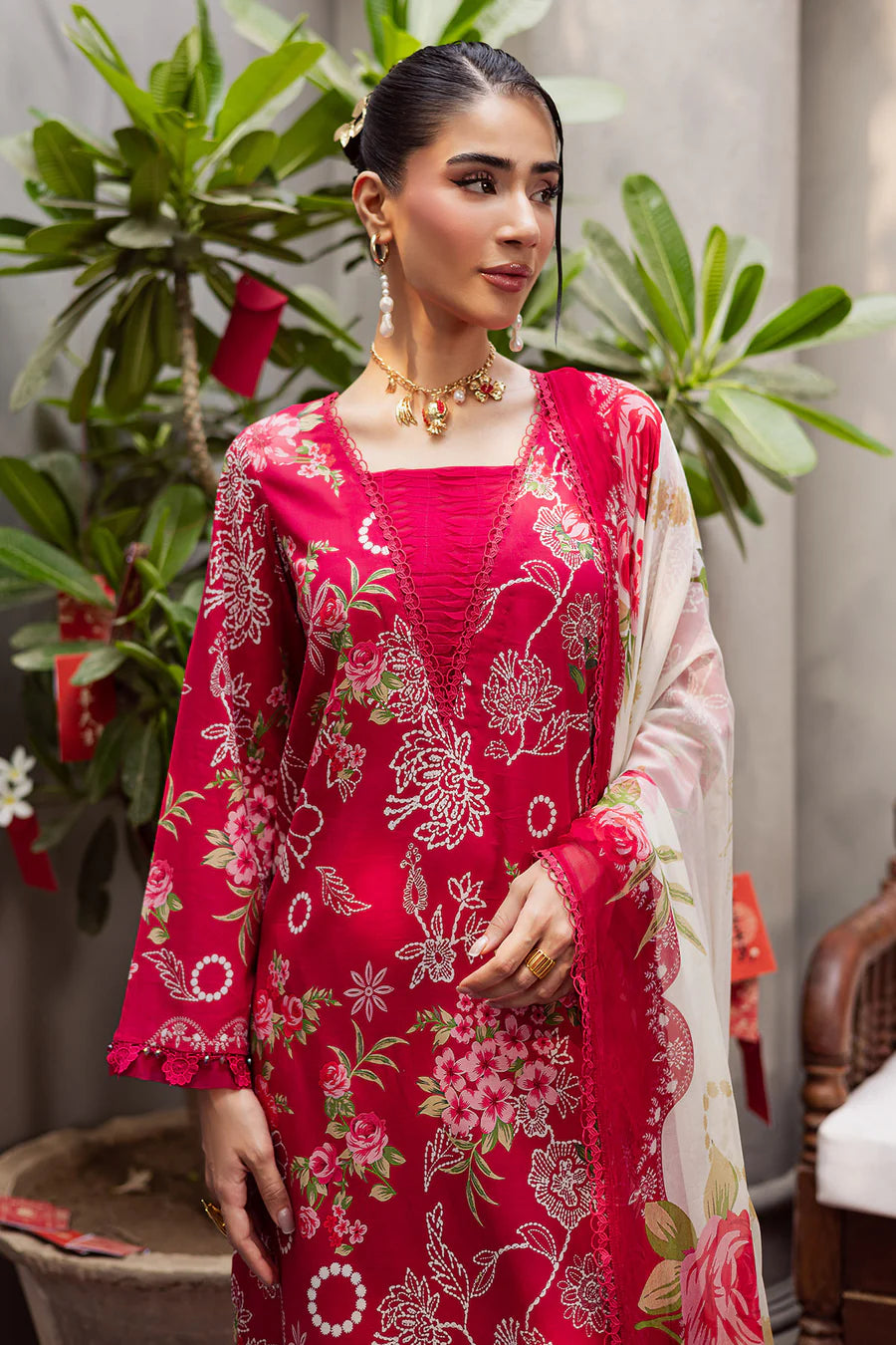 Signature Prints By Nurèh – Printed Lawn 3 Piece Unstitched Suit with Chiffon Dupatta (SP-160)