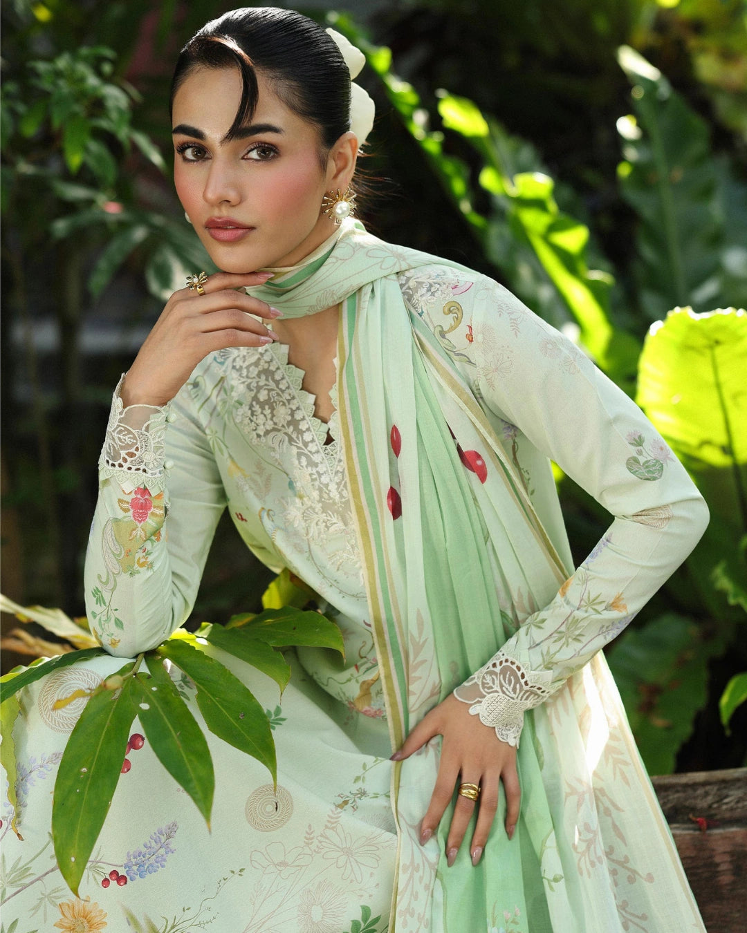 Qalamkar Qprints | Digital Printed Lawn Chikankari Embroidered Unstitched Suit | NEVE