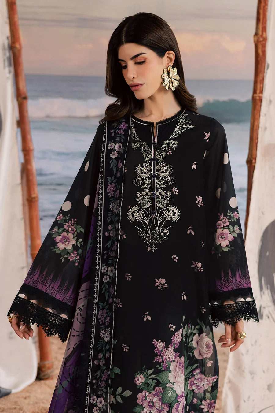 Nureh Embroidered & Printed Lawn paired Stitched 3 Piece Suit (NP-769)