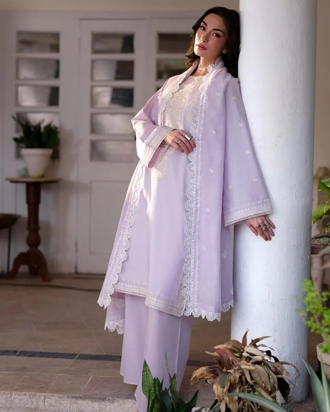 Ember lawn 26 by mahnur stitched (EM-009)