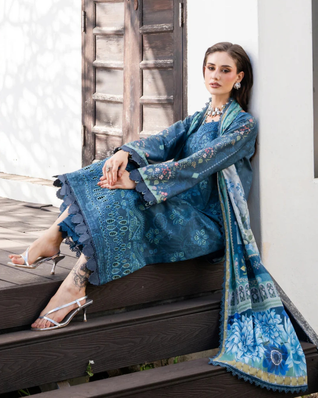 Aabyaan Shezlin Chikankari Lawn 2026 – Embroidered 3 Piece Suit (Unstitched) AZ-08