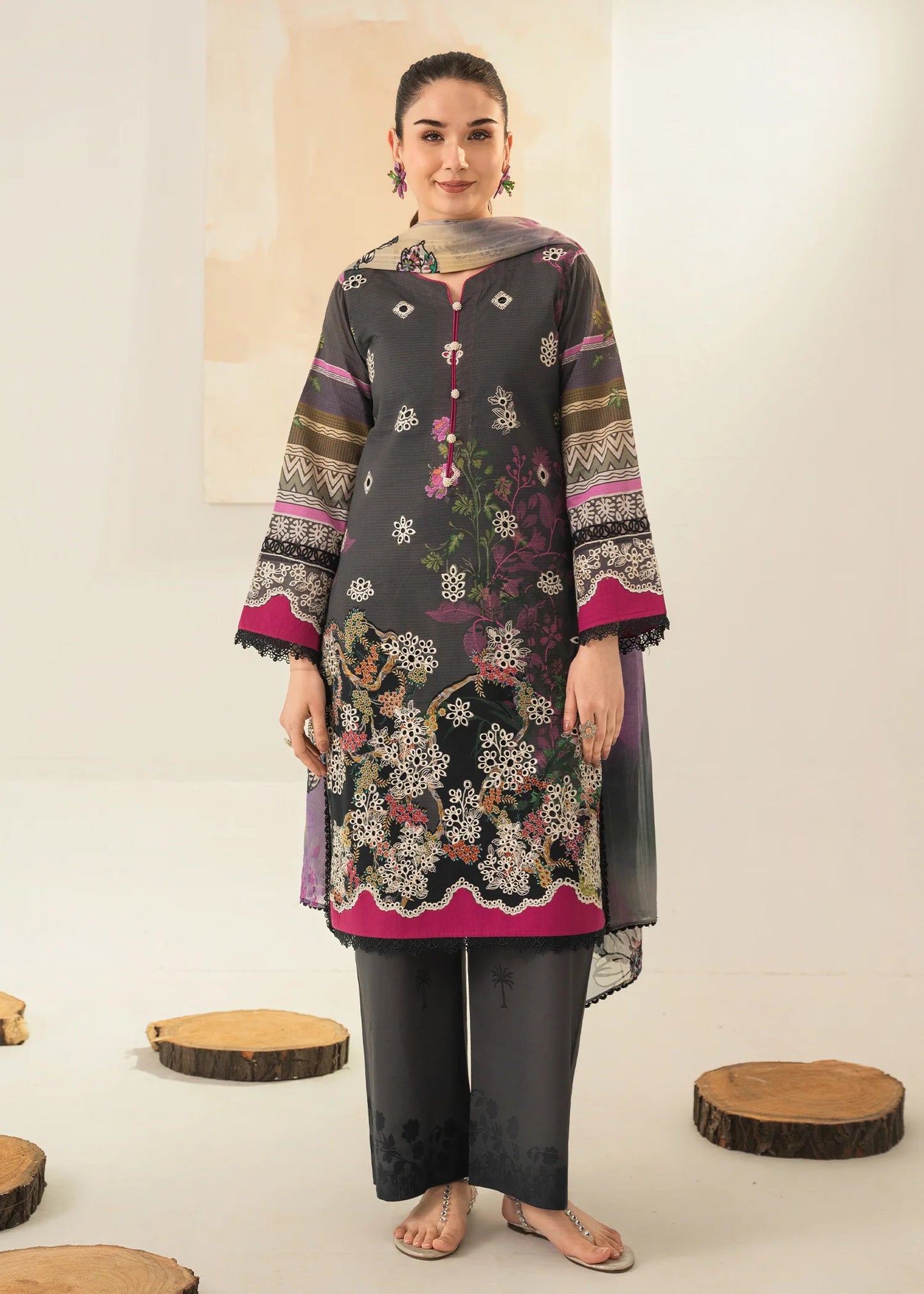 Amal Solace by Allys - Embroidered Chikankari 3 Piece Stitched Suit (DL – 06)